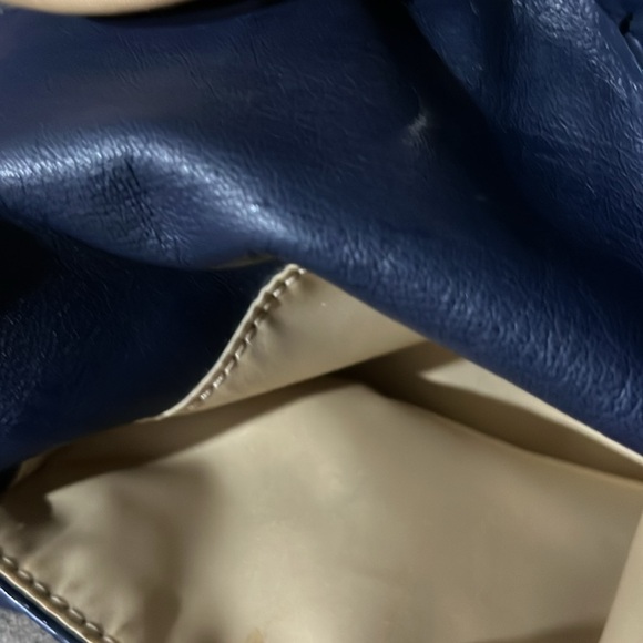 EUC Coach Daisy Emma Tote in Navy - Picture 7 of 8